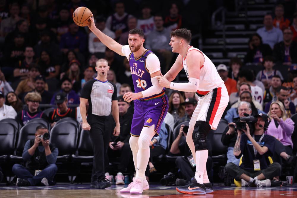 仅体现在三 仅体现在三