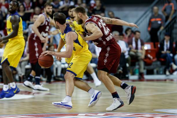 变战术的对 变战术的对