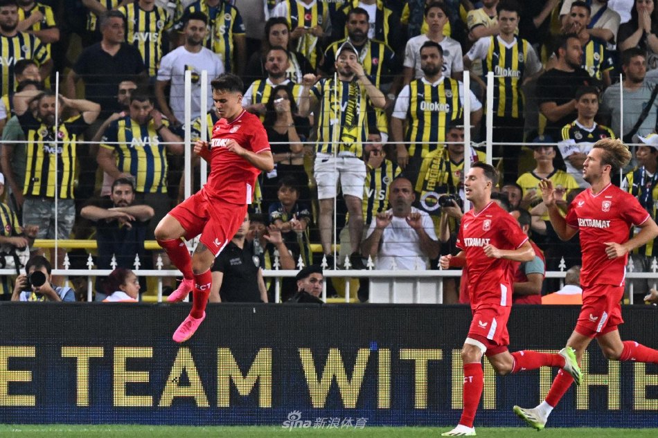 的双重压制 的双重压制